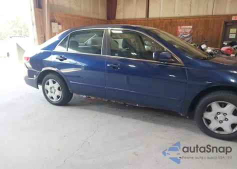 2005 Honda Accord 2.4 Lx z USA, uszkodzony, nr VIN 1HGCM56455A134188